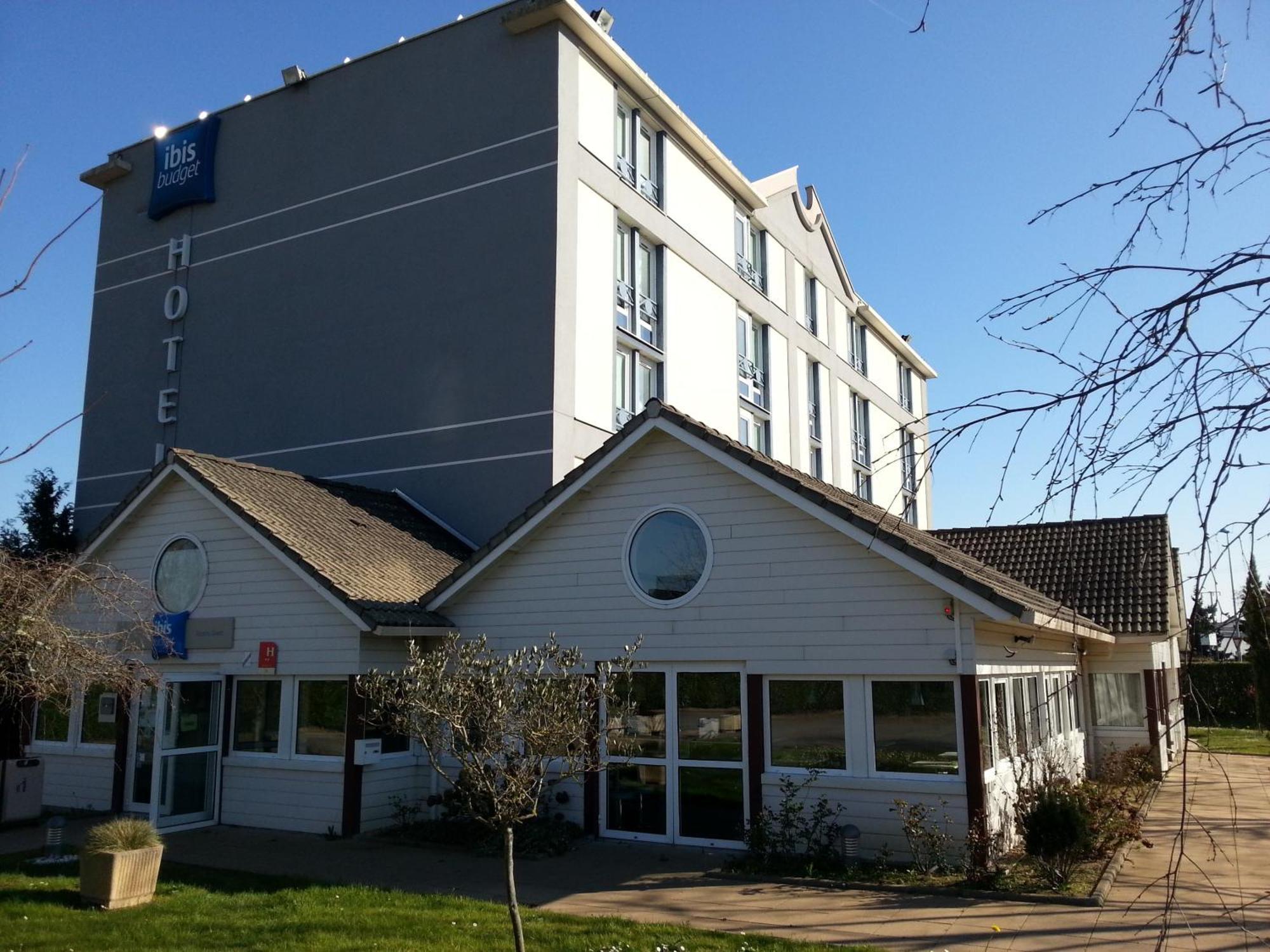 Hotel Ibis Budget Nantes Ouest Atlantis Coueron Couëron Exterior foto
