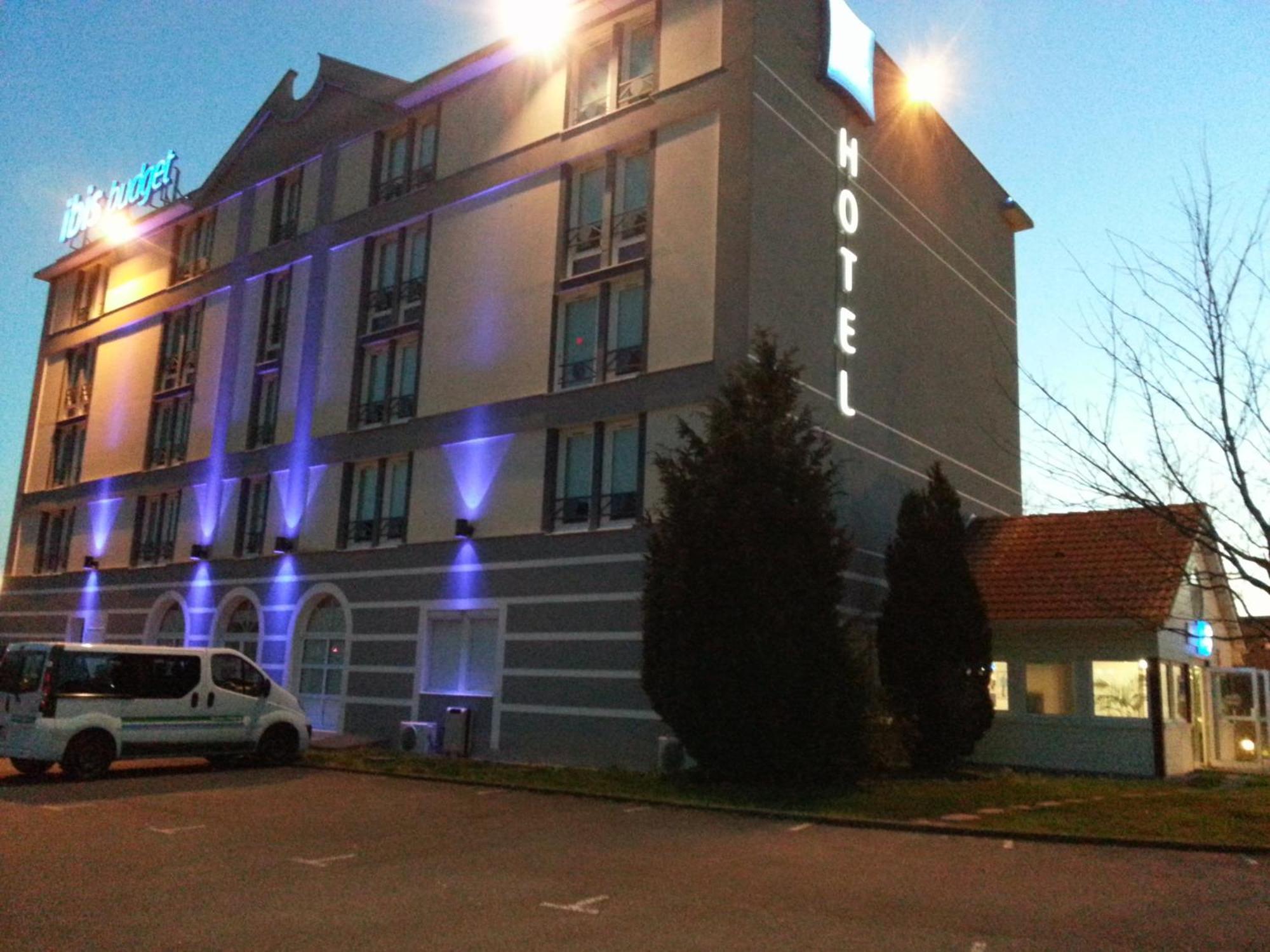 Hotel Ibis Budget Nantes Ouest Atlantis Coueron Couëron Exterior foto