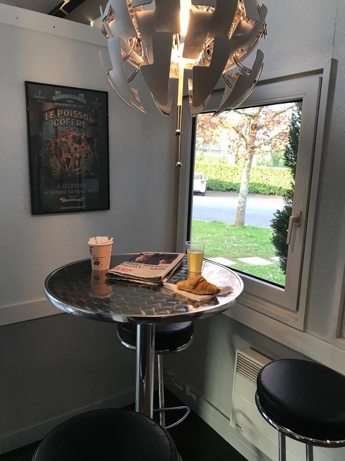 Hotel Ibis Budget Nantes Ouest Atlantis Coueron Couëron Exterior foto